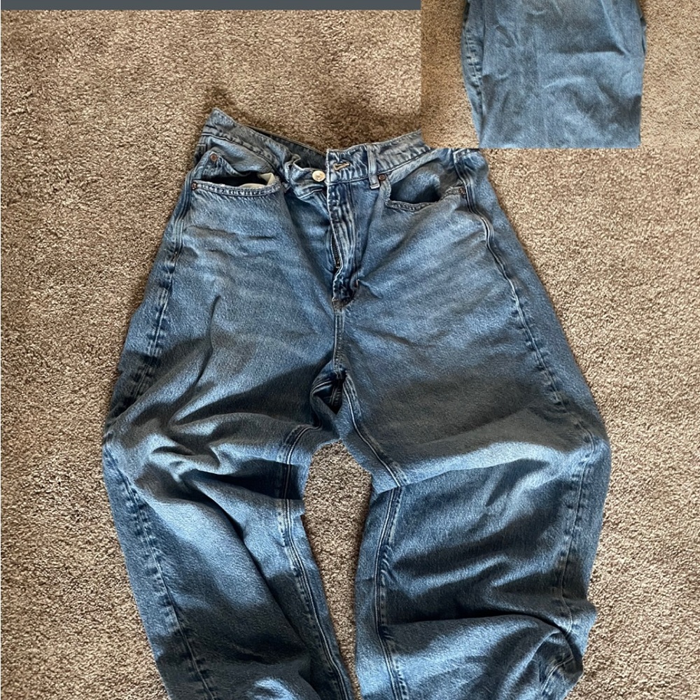 American Eagle Outfitters High Rise Blue Jeans